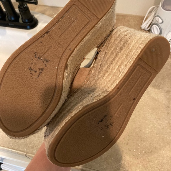 Dolce Vita wedges - Picture 3 of 4